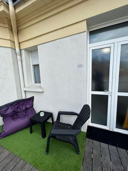 2 Climatise Plein Centre Et Parking Appartement